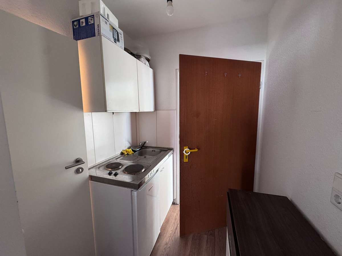 KL - Uni-Wohngebiet, Appartement mit Pantry-Küche und Balkon, Stellplatz - Foto 5